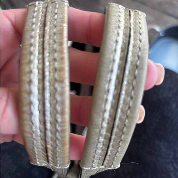 Coach Soho 2011 In Oyster with metallic leather trim - Picture 5 of 9